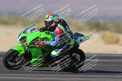 media/Dec-09-2023-SoCal Trackdays (Sat) [[76a8ac2686]]/Turn 12 Speed (140pm)/